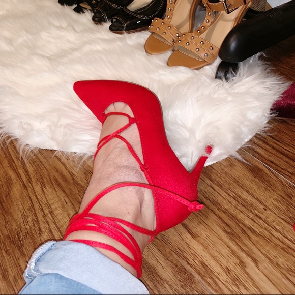 Brand New Red Lace Heels Size 8 (wide) - Picture 6 of 6